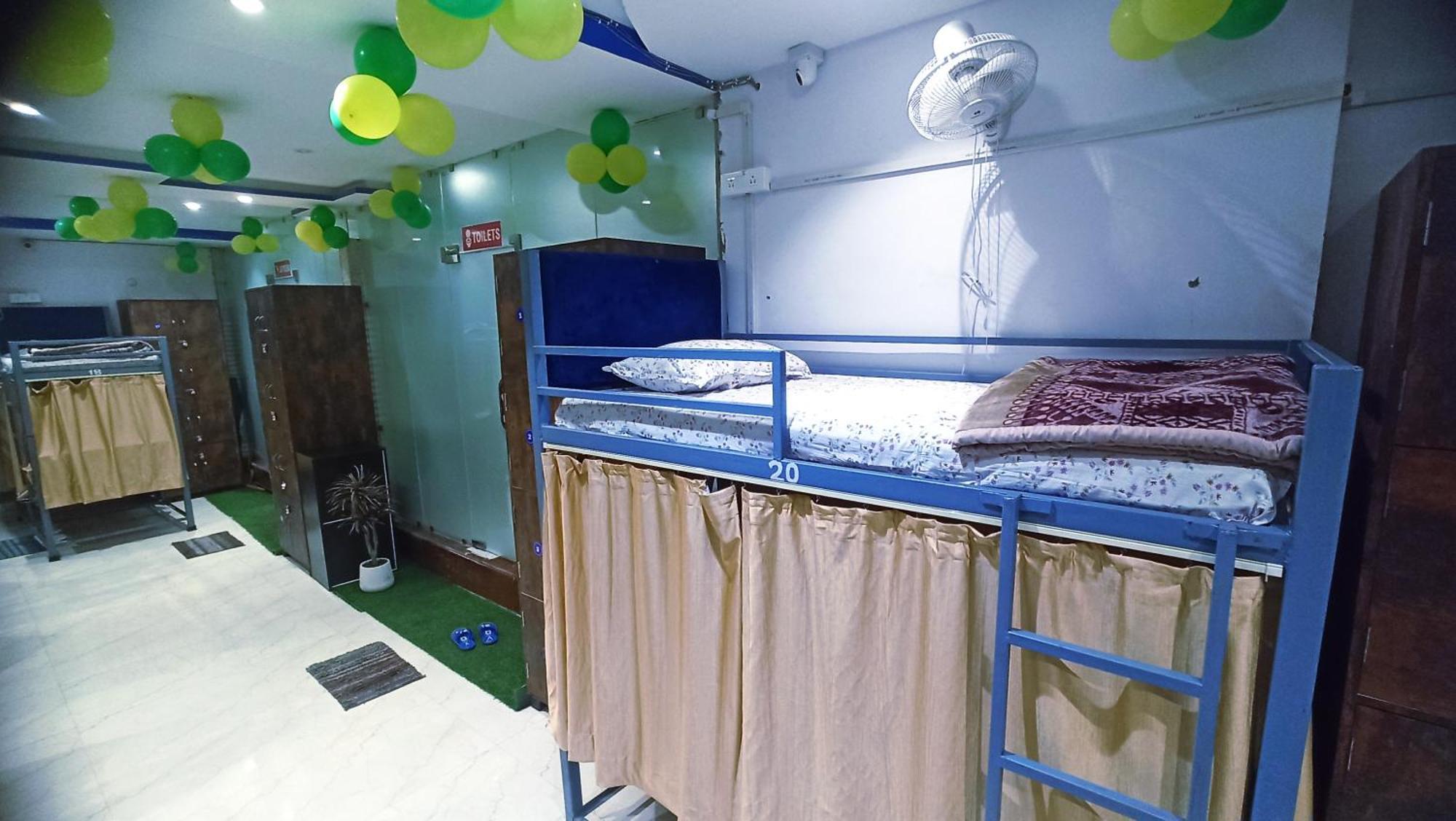 Laxmi Dormitory Vrindavan Exterior photo